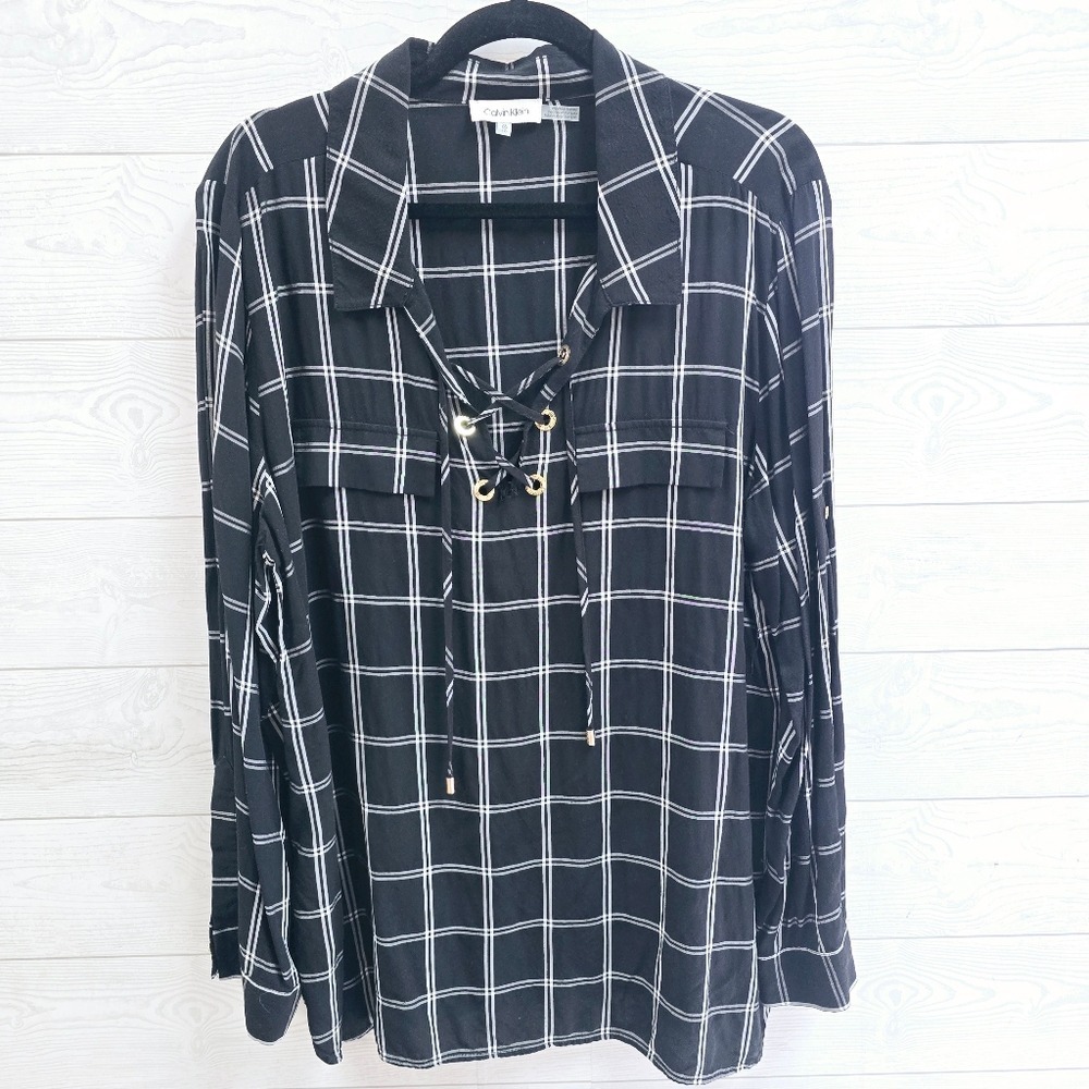 Calvin Klein Womens XL Black White Windowpane Plaid Lace Up Grommet Blouse Top